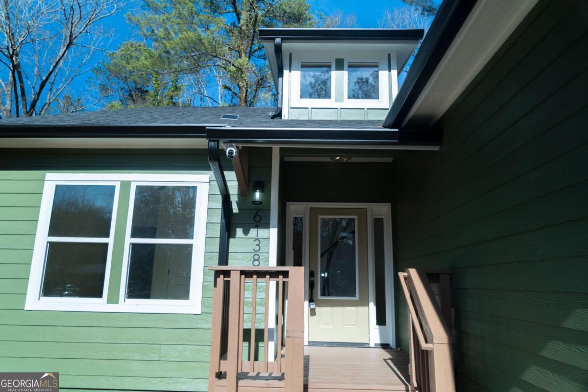 6138 Green Acres DR SW