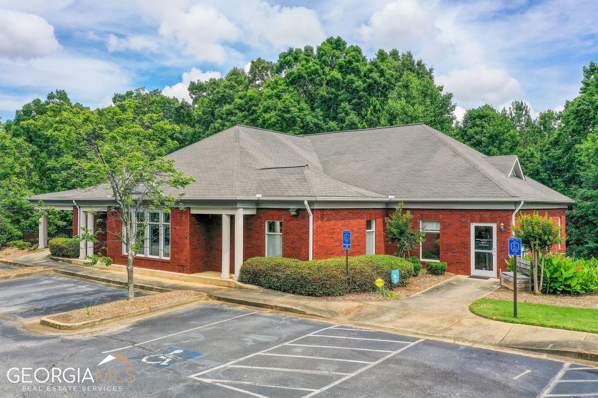 2215 Exchange PL SE