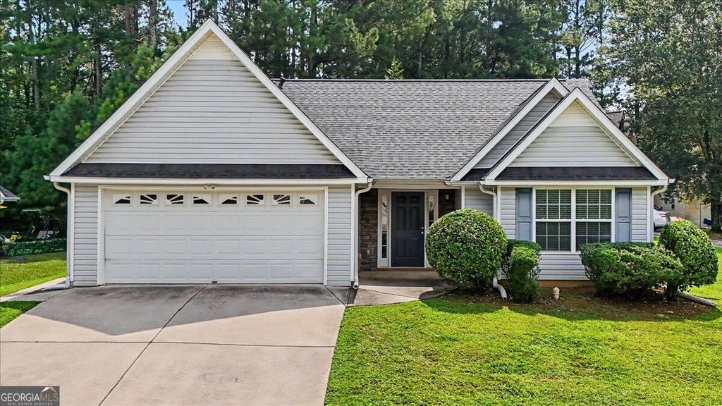 Photo of 211 W Bridge Drive, Dallas, GA 30157 (MLS # 10838693)