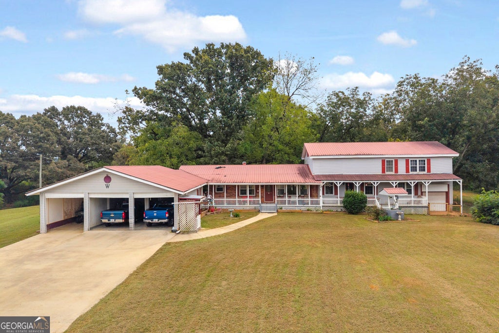 Photo of 275 Arlin Williams Road, Toccoa, GA 30577 (MLS # 10872027)