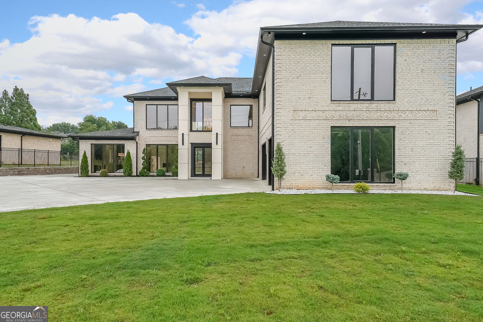 2751 Camp Branch RD