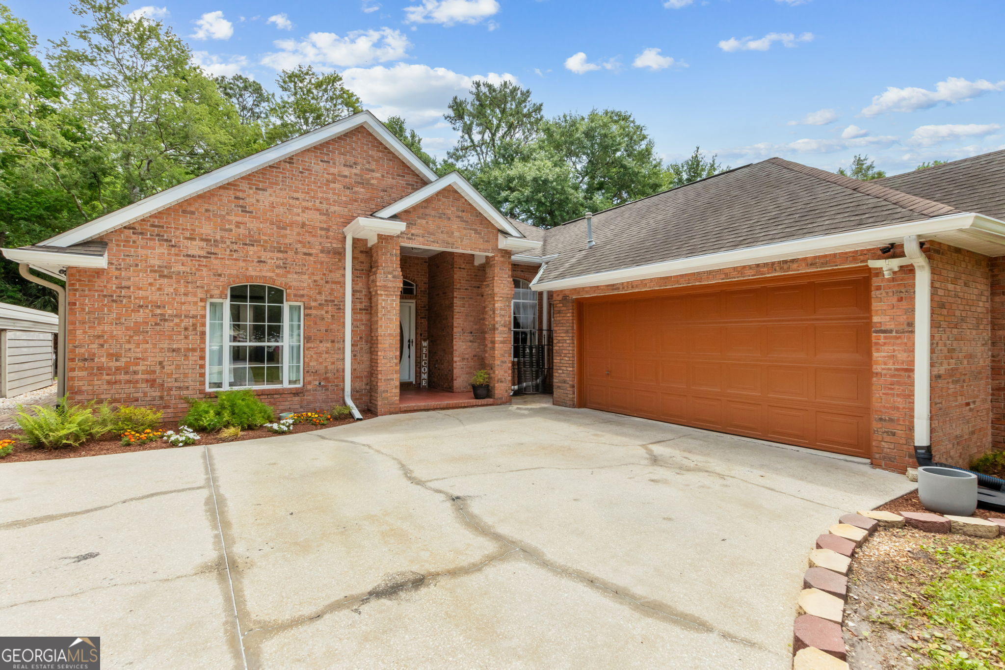 108 Plum Orchard PL