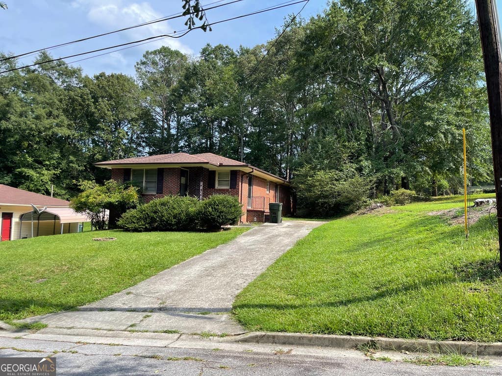 Photo of 102 Watkins Street, Toccoa, GA 30577 (MLS # 10814774)