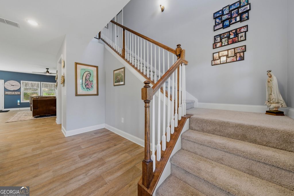 Photo of 1135 AWENASA Drive, Villa Rica, GA 30180 (MLS # 10766103)