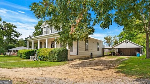 A home in Cusseta