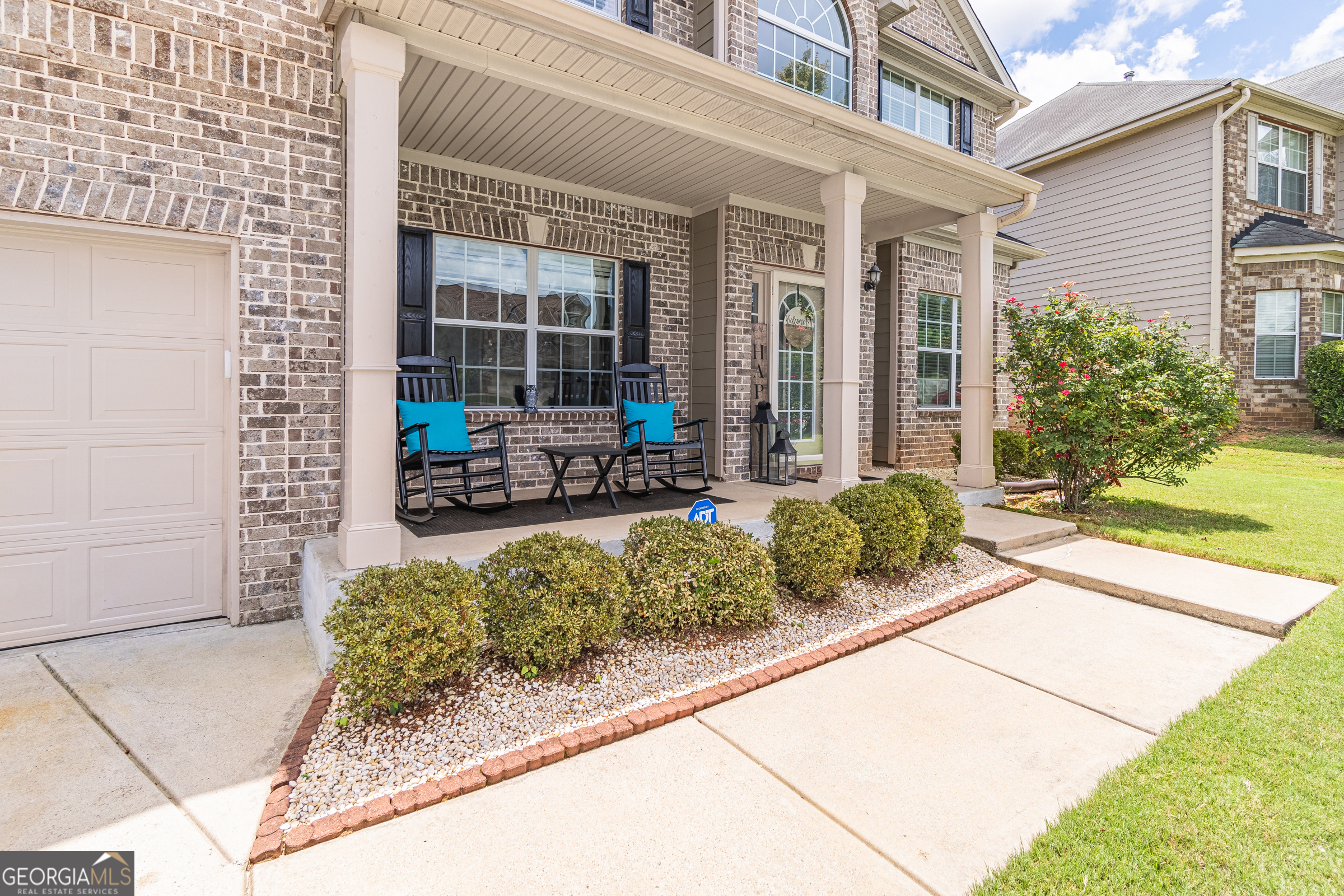 5849 Harrier LN
