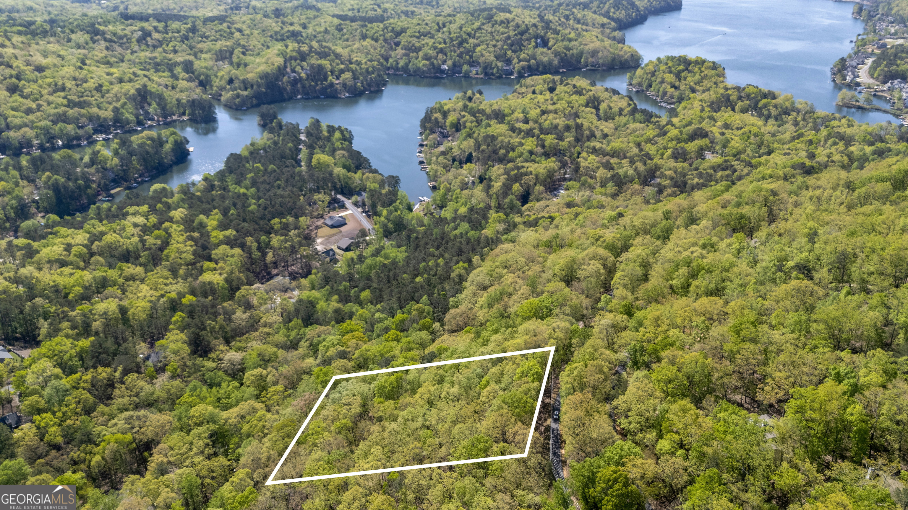 901 Lake Arrowhead DR