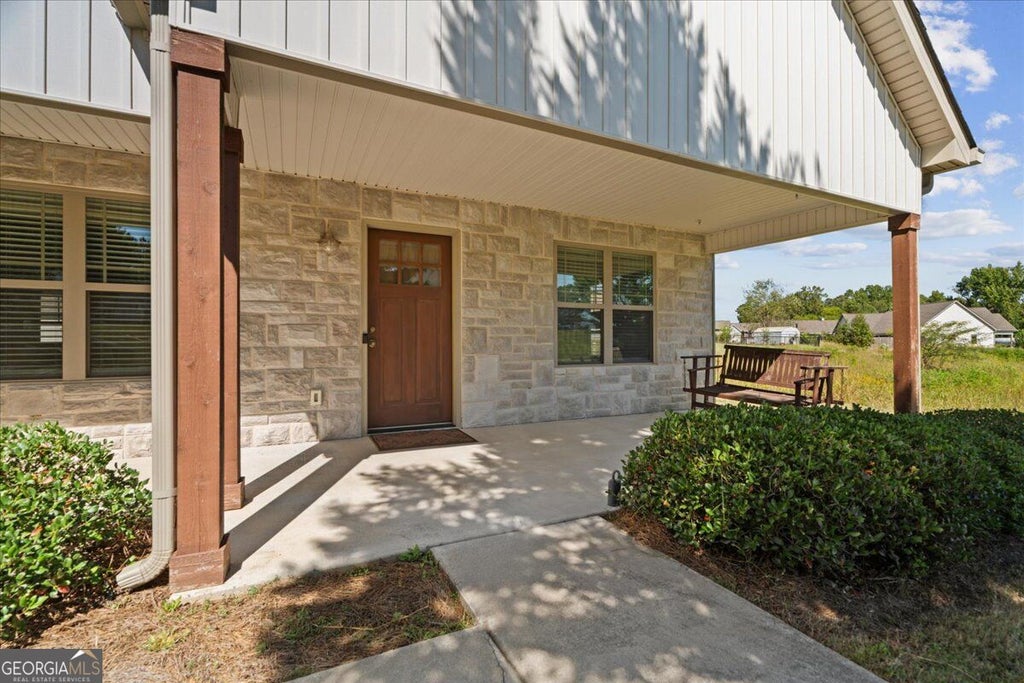 Photo of 401 Beamer Road SW, Calhoun, GA 30701 (MLS # 10871430)