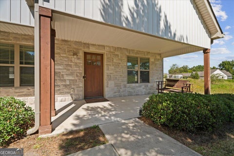 Photo of 401 Beamer Road SW, Calhoun, GA 30701 (MLS # 10871430)