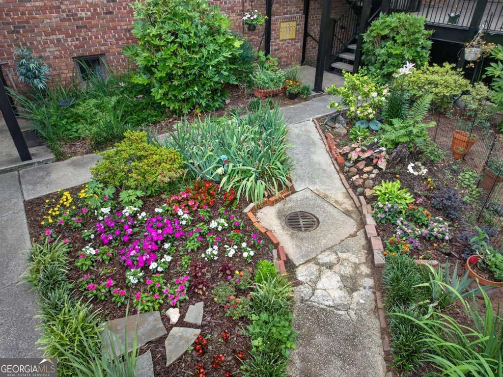 Photo of 3091 Colonial Way #H4, Atlanta, GA 30341 (MLS # 10796375)
