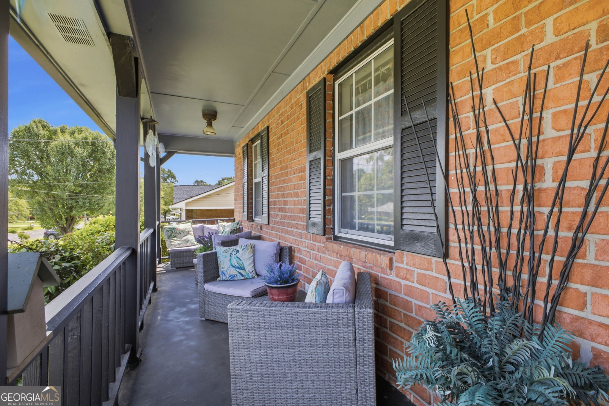 19 Frances DR NW