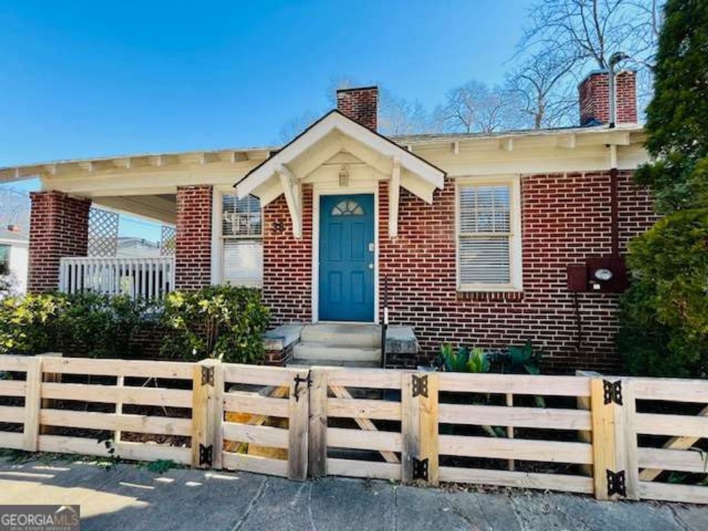Photo of 38 Bates Avenue SE, Atlanta, GA 30317 (MLS # 10664815)