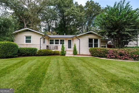 Photo of 3838 Longview Drive, Chamblee, GA 30341 (MLS # 10615967)