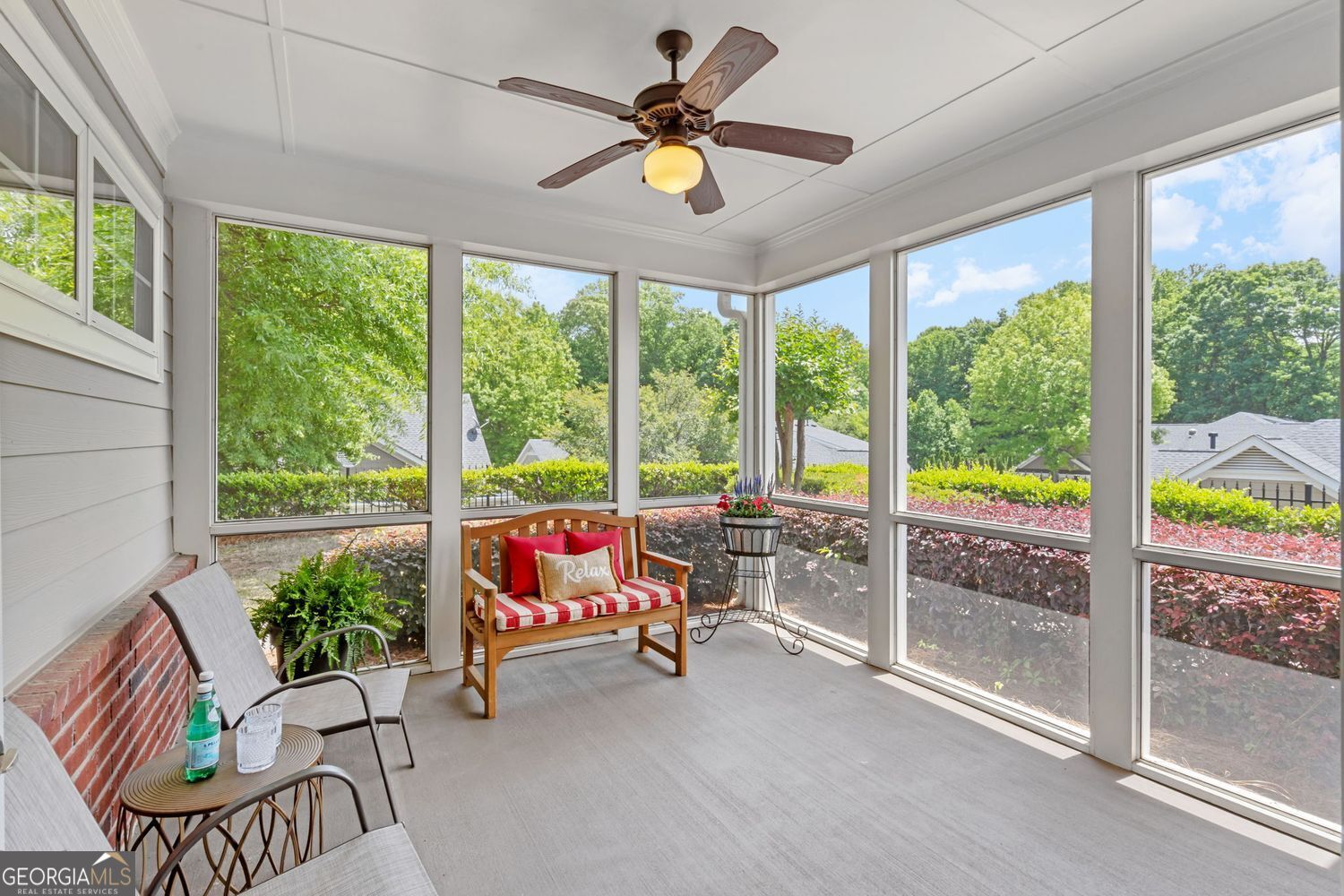 2716 Grapevine CIR