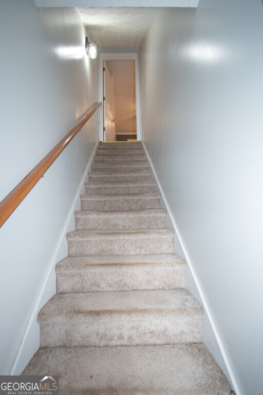 Social Circle, Georgia 30025, United States, 4 Bedrooms Bedrooms, ,4 BathroomsBathrooms,Residential,Pending,142295