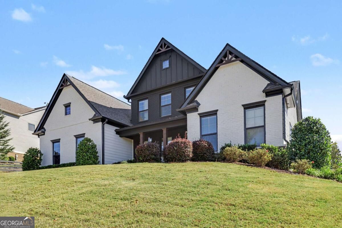 108 Registry LN