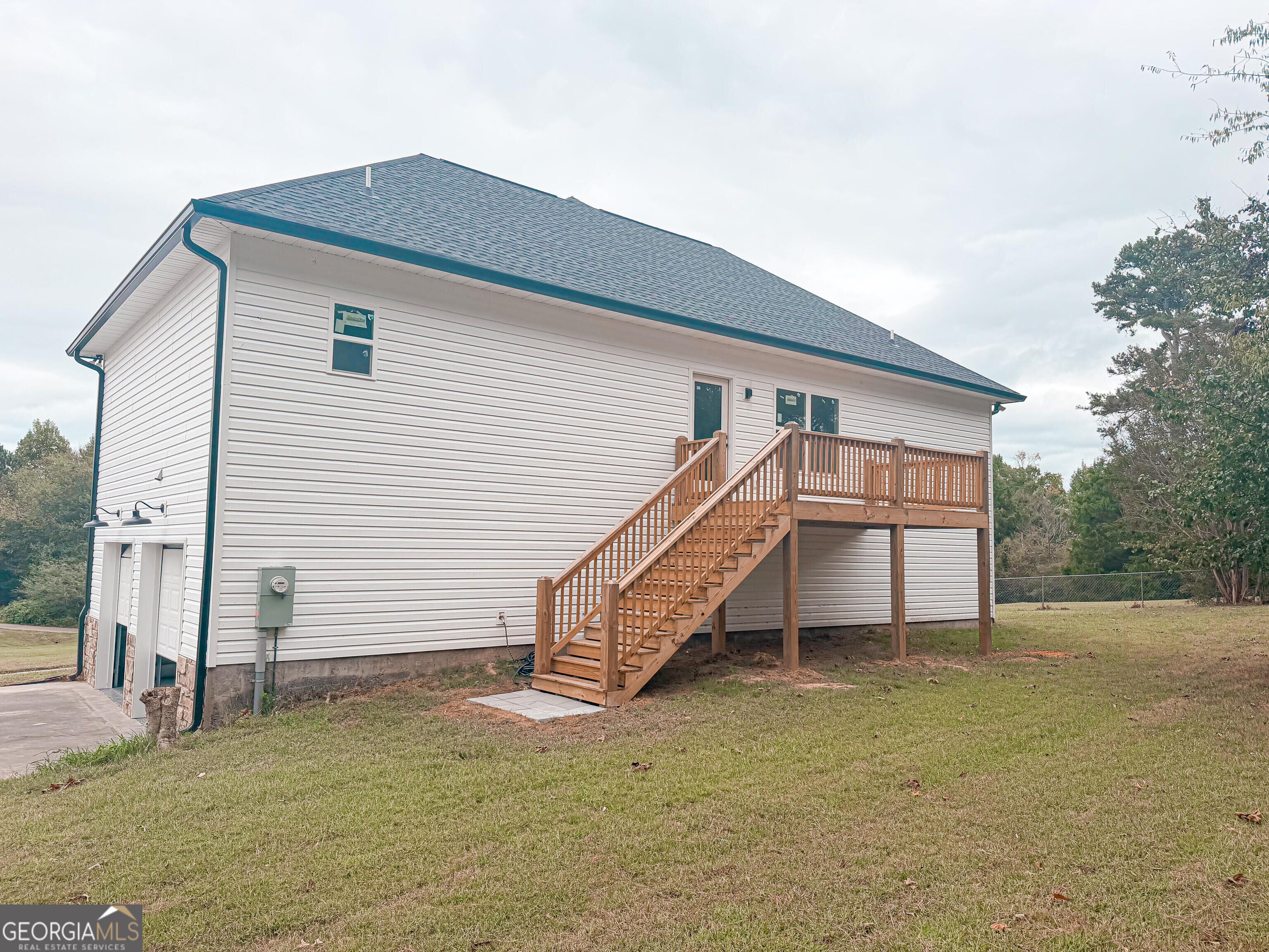 163 Woodberry DR SE