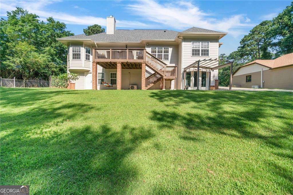 6642 Crestwood Peninsula