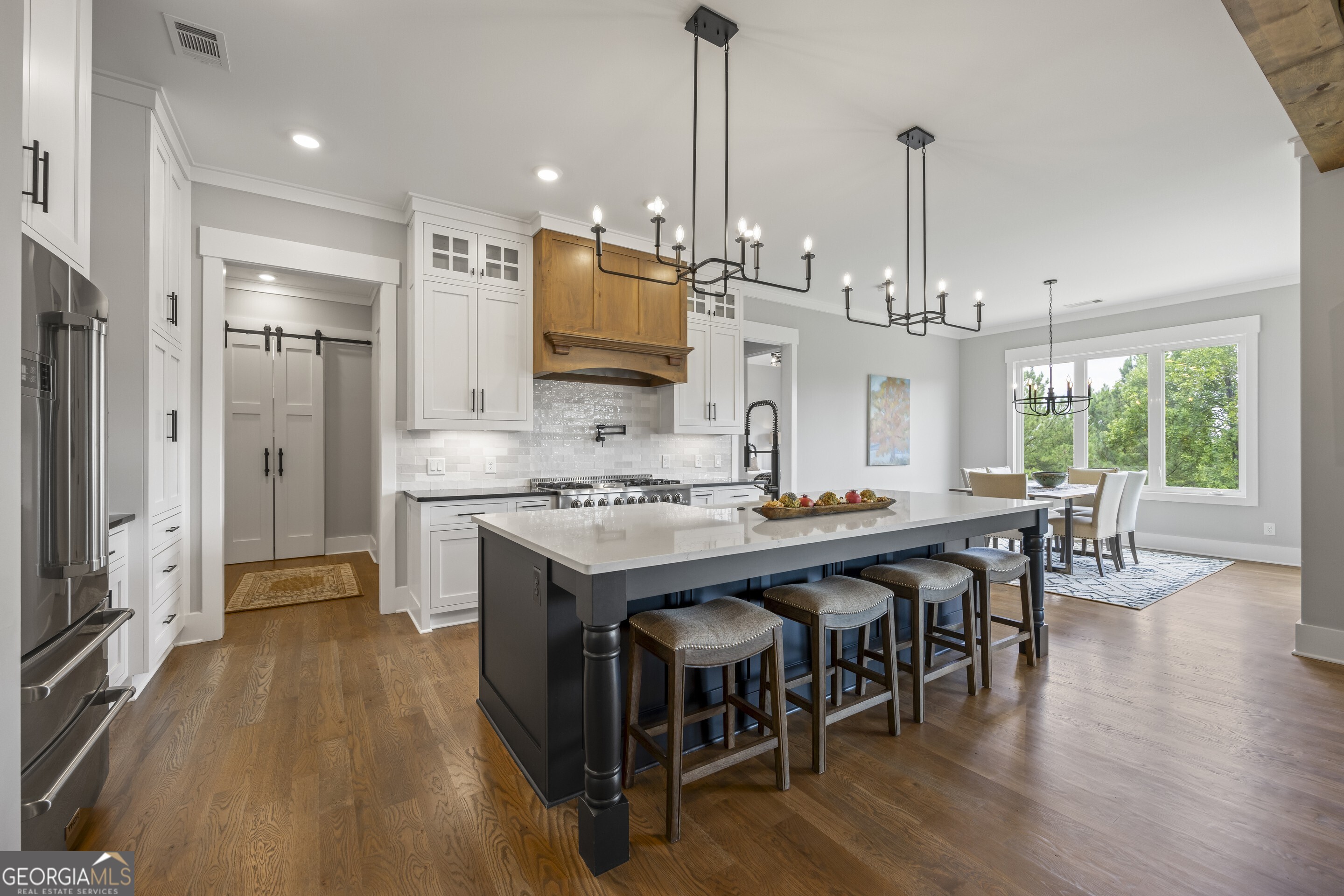 Toccoa, Georgia 30577, United States, 4 Bedrooms Bedrooms, ,5 BathroomsBathrooms,Residential,Pending,57800