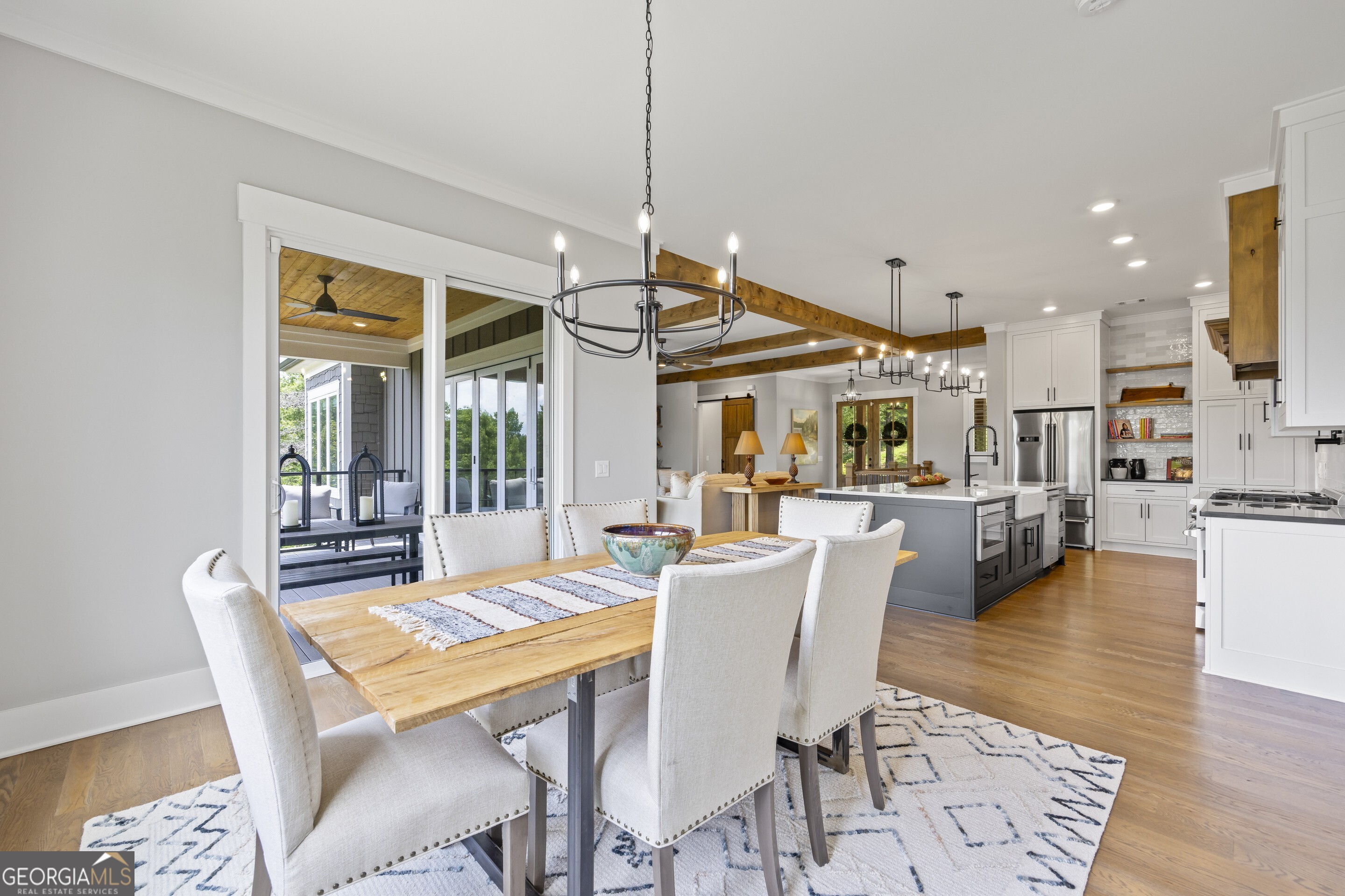 Toccoa, Georgia 30577, United States, 4 Bedrooms Bedrooms, ,5 BathroomsBathrooms,Residential,Pending,57800