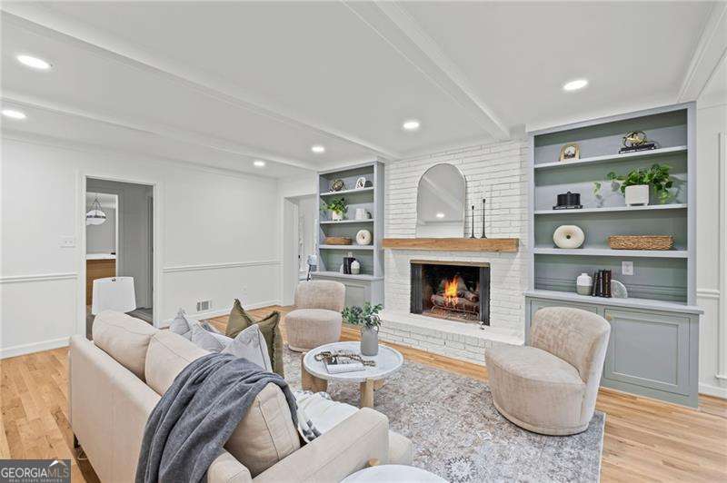 Dunwoody Club Forest - Residential