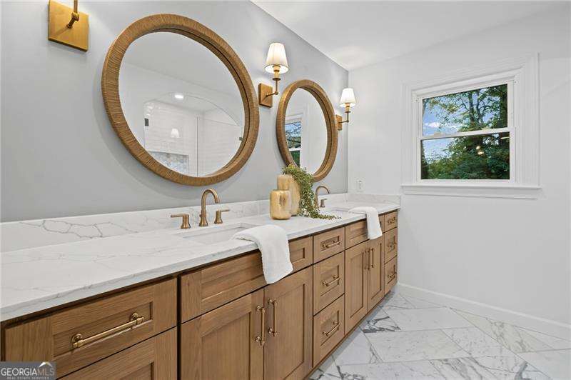 Dunwoody Club Forest - Residential