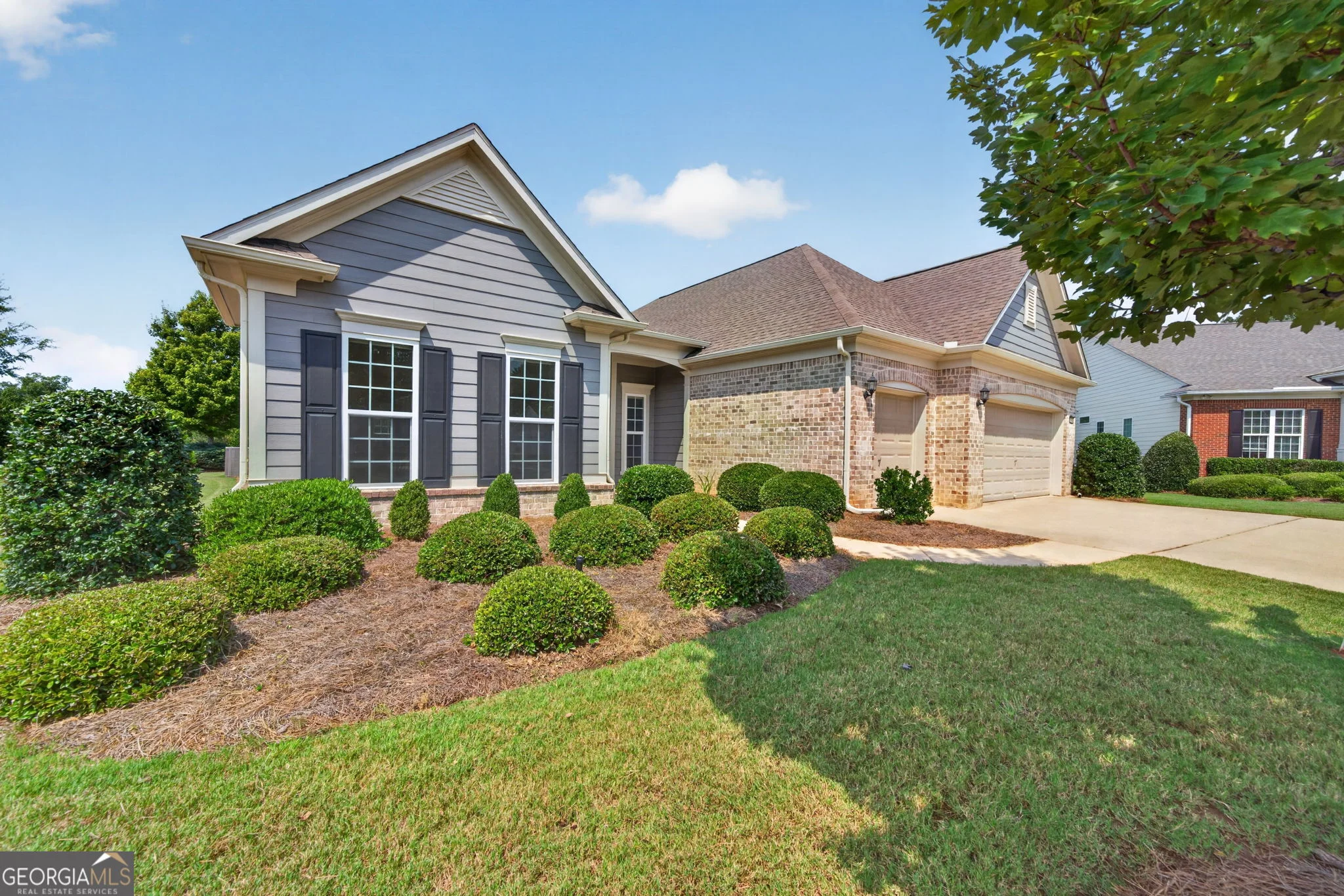 1111 Lakefront Court