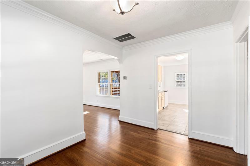 3310 Roxboro RD