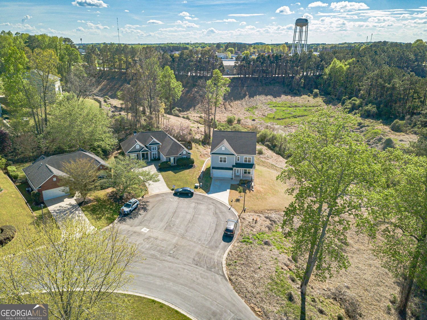 2646 Neighborhood WALK