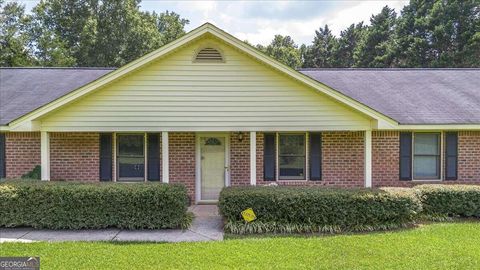 A home in Bogart