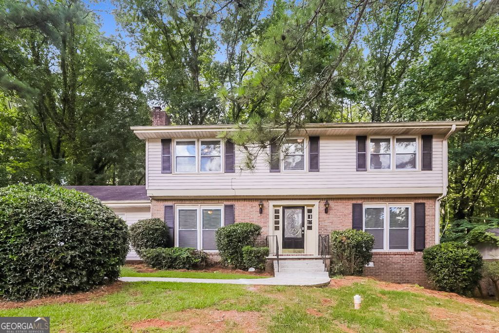 Photo of 3358 Creekway Drive, Decatur, GA 30034 (MLS # 10720993)