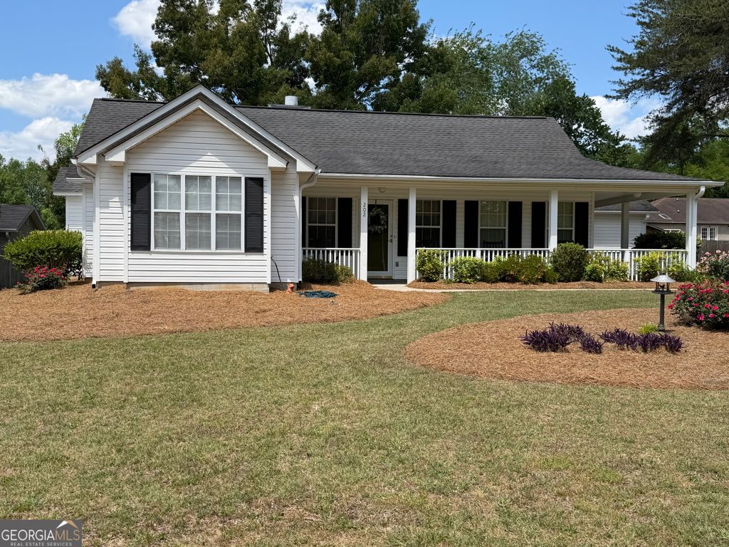 Photo of 202 Kingswood Drive, Dublin, GA 31021 (MLS # 10736002)