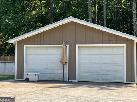 A home in Thomaston