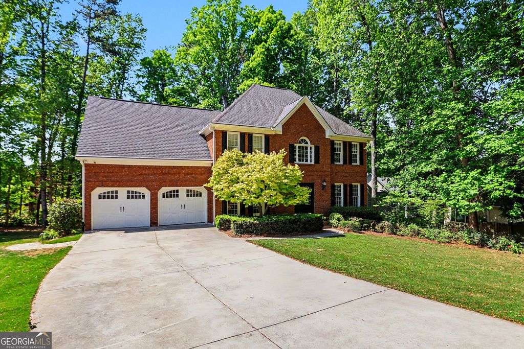Photo of 5702 Fallsbrook Lane NW, Acworth, GA 30101 (MLS # 10735922)
