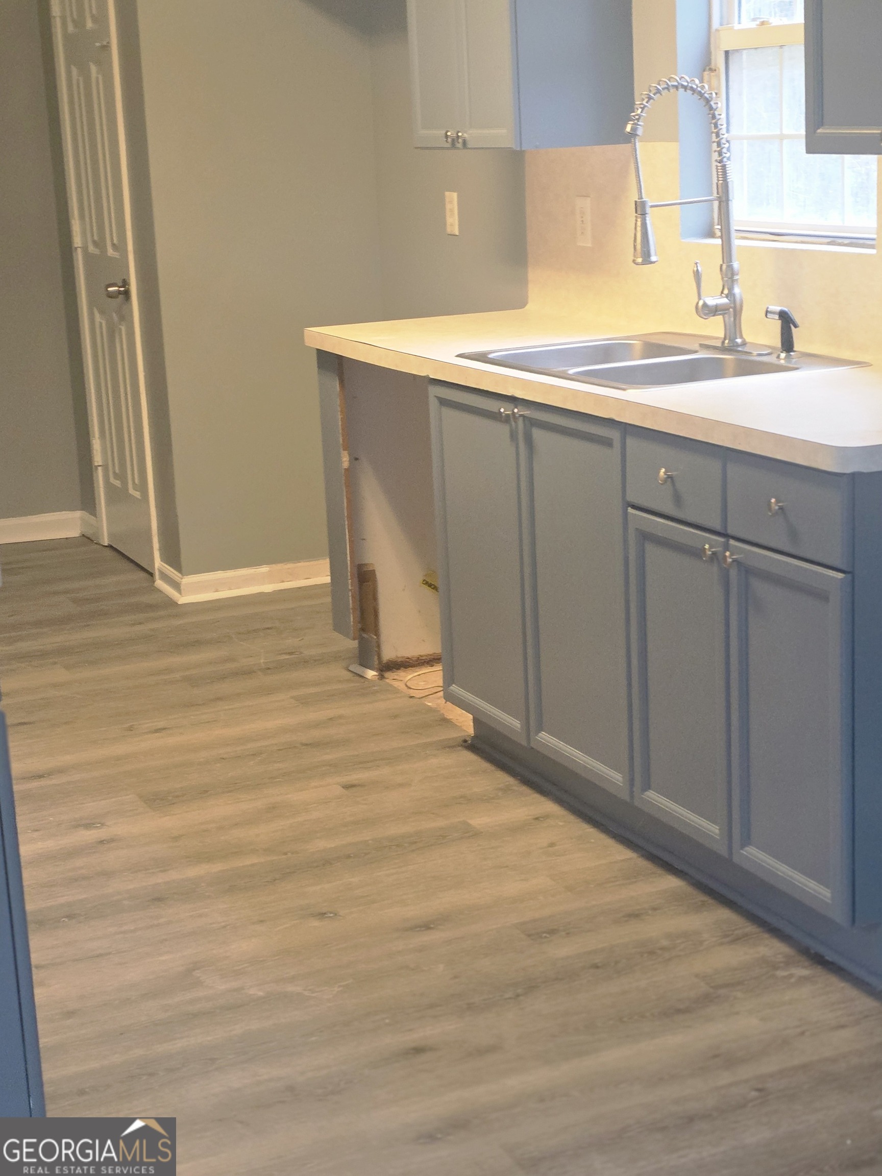 6844,6846,6848 S Lakewood TER