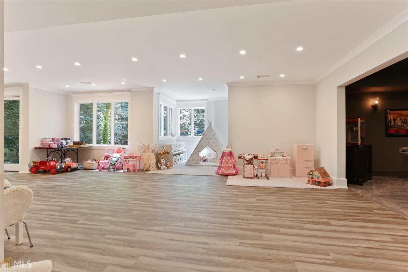 Chastain Park - Residential