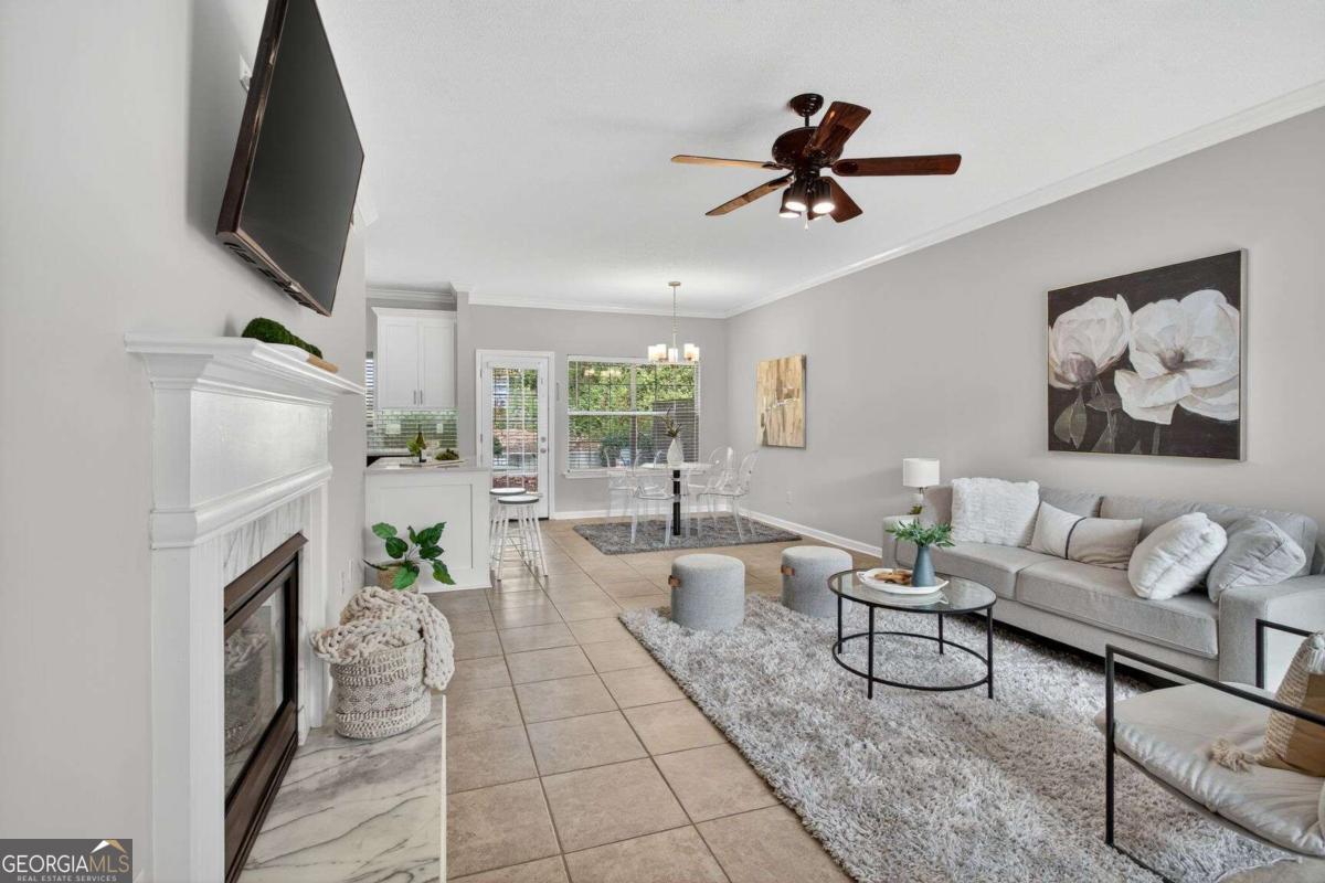 206 Las Brasis CT