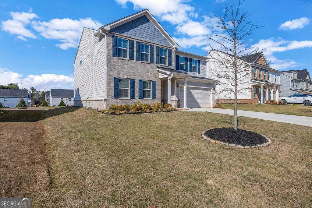 Photo of 221 Begonia Way, Mcdonough, GA 30253 (MLS # 10717860)