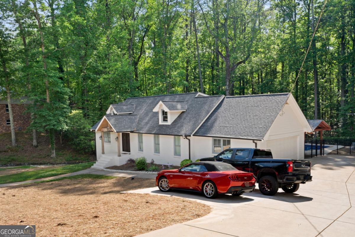 1125 Murray CIR SW