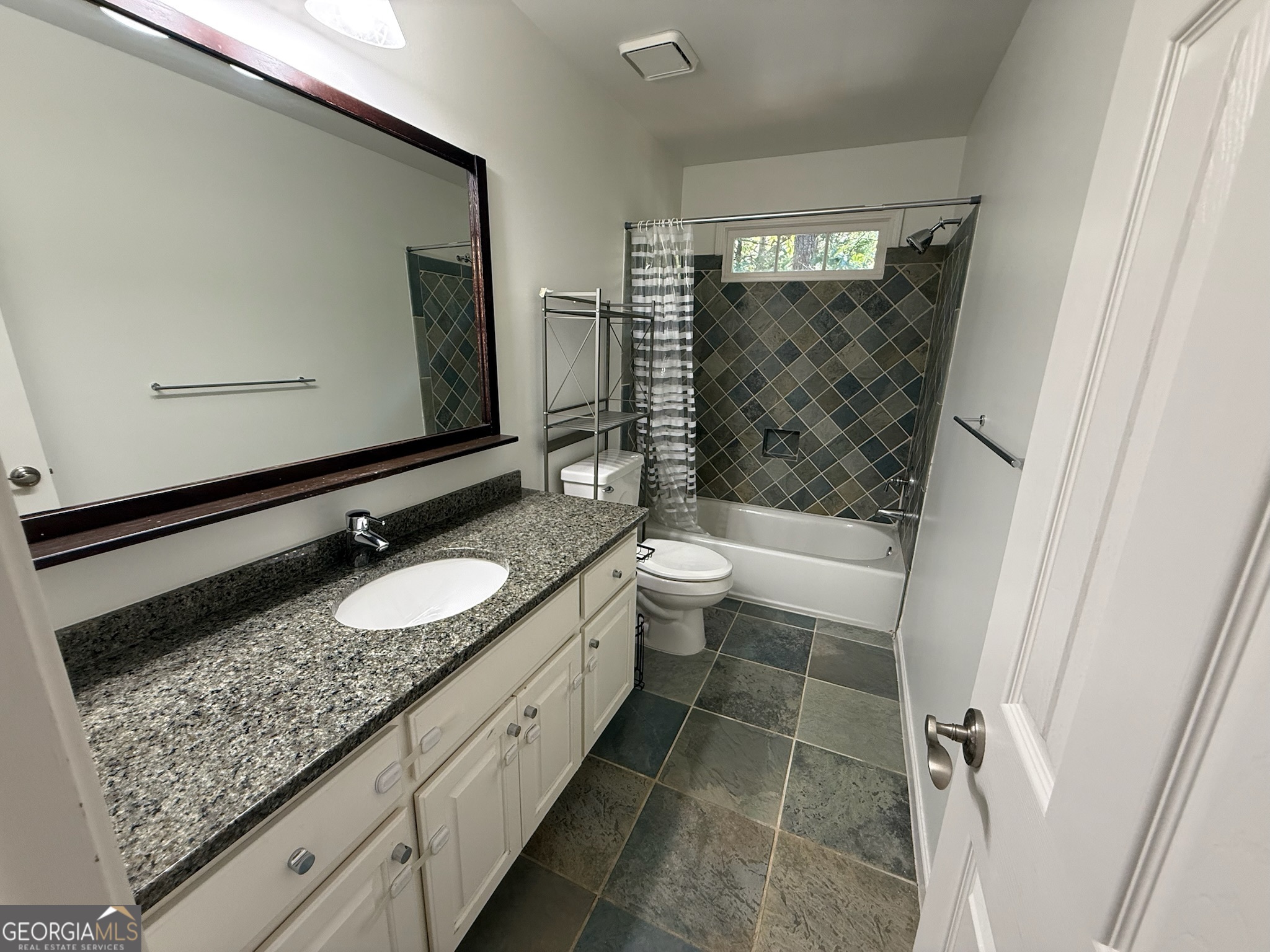 Dunmoor - Residential Lease