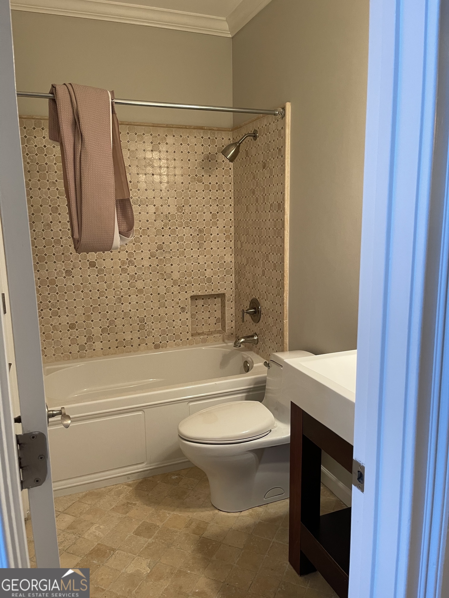 Dunmoor - Residential Lease