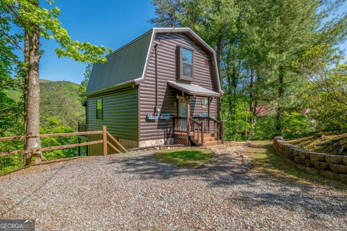 115 Lakeview DR