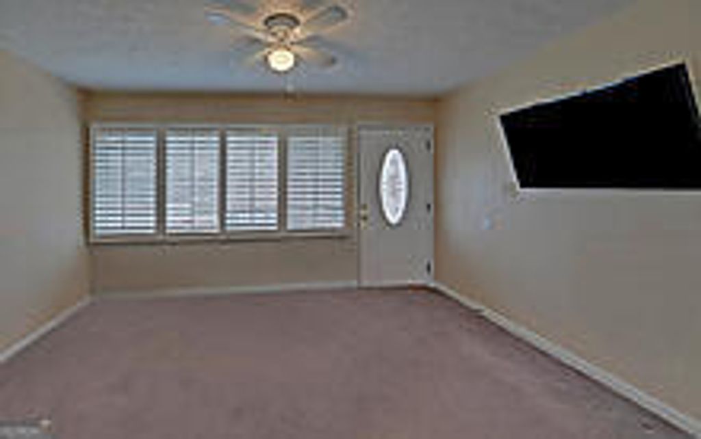 Photo of 926 Skyline Drive, Toccoa, GA 30577 (MLS # 10696365)