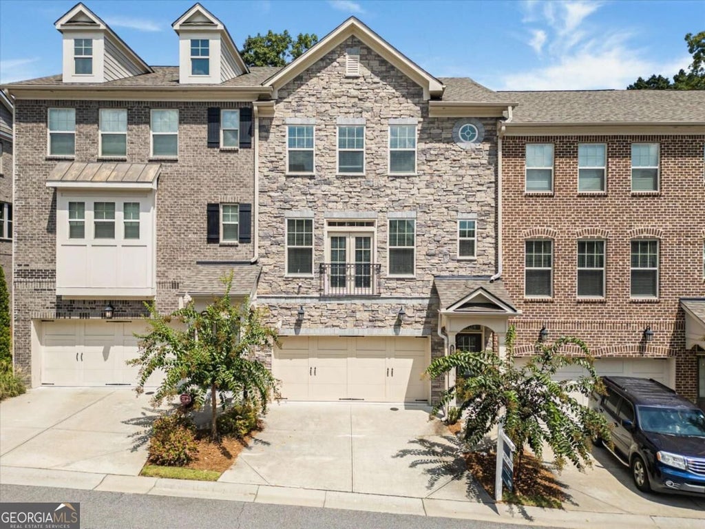 Photo of 4078 Townsend Lane, Atlanta, GA 30346 (MLS # 10839882)