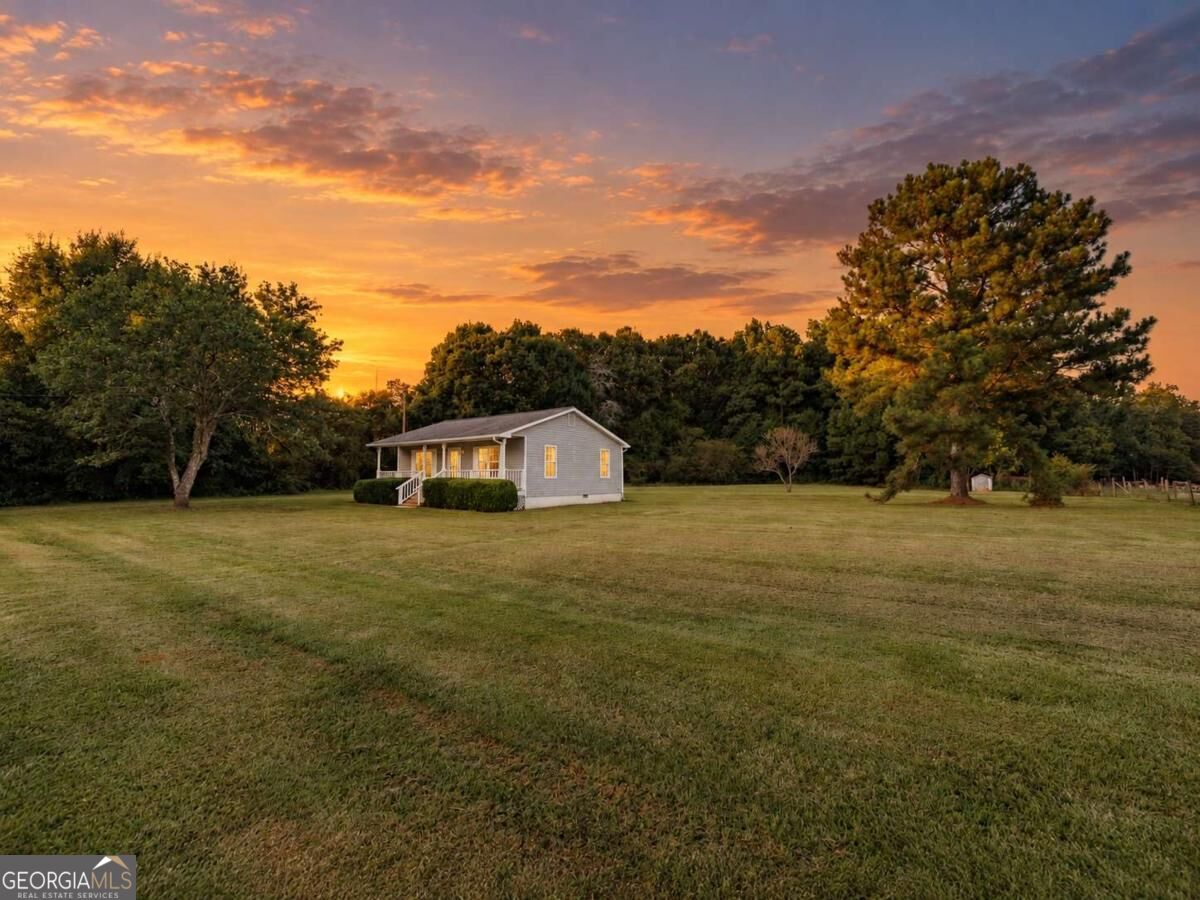 984 Arnoldsville RD