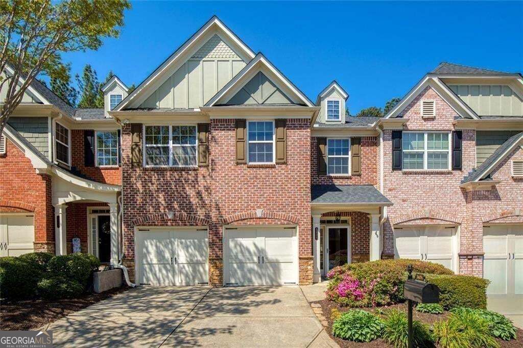 1404 Lexington DR