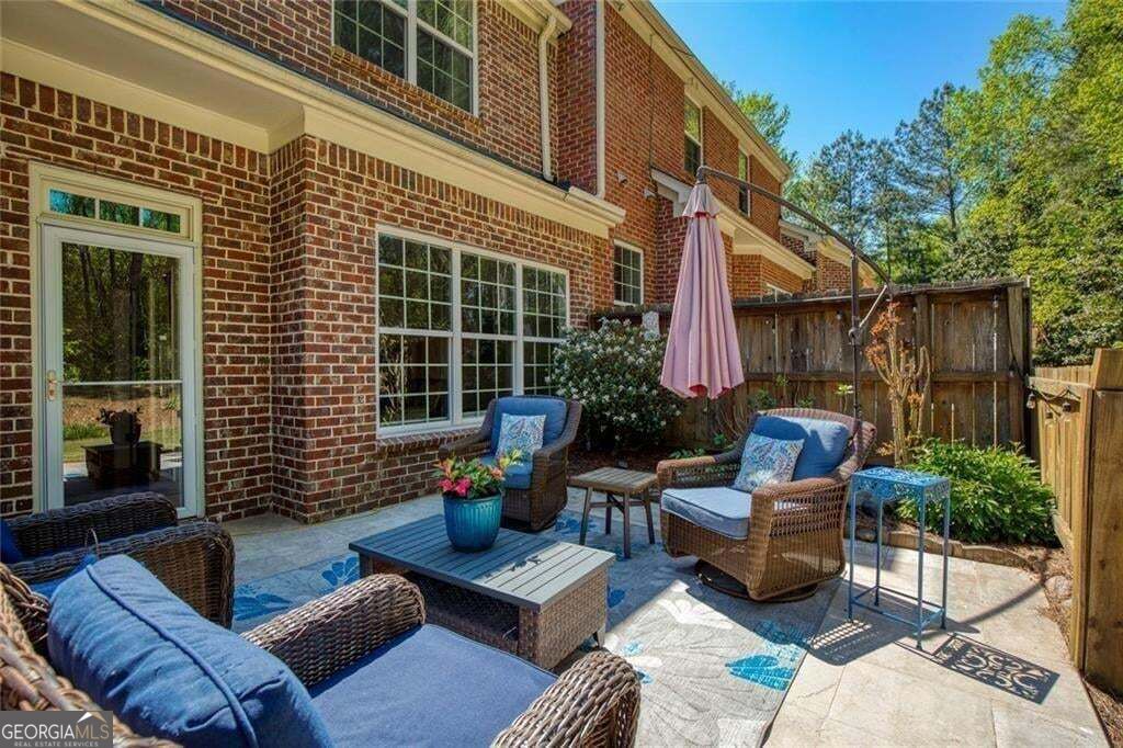 1404 Lexington DR