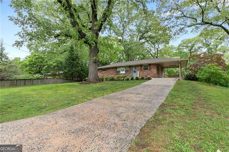 2337 Elmwood CIR SE
