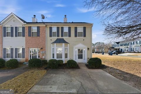 Photo of 249 Timber Gate Drive, Lawrenceville, GA 30045 (MLS # 10662579)