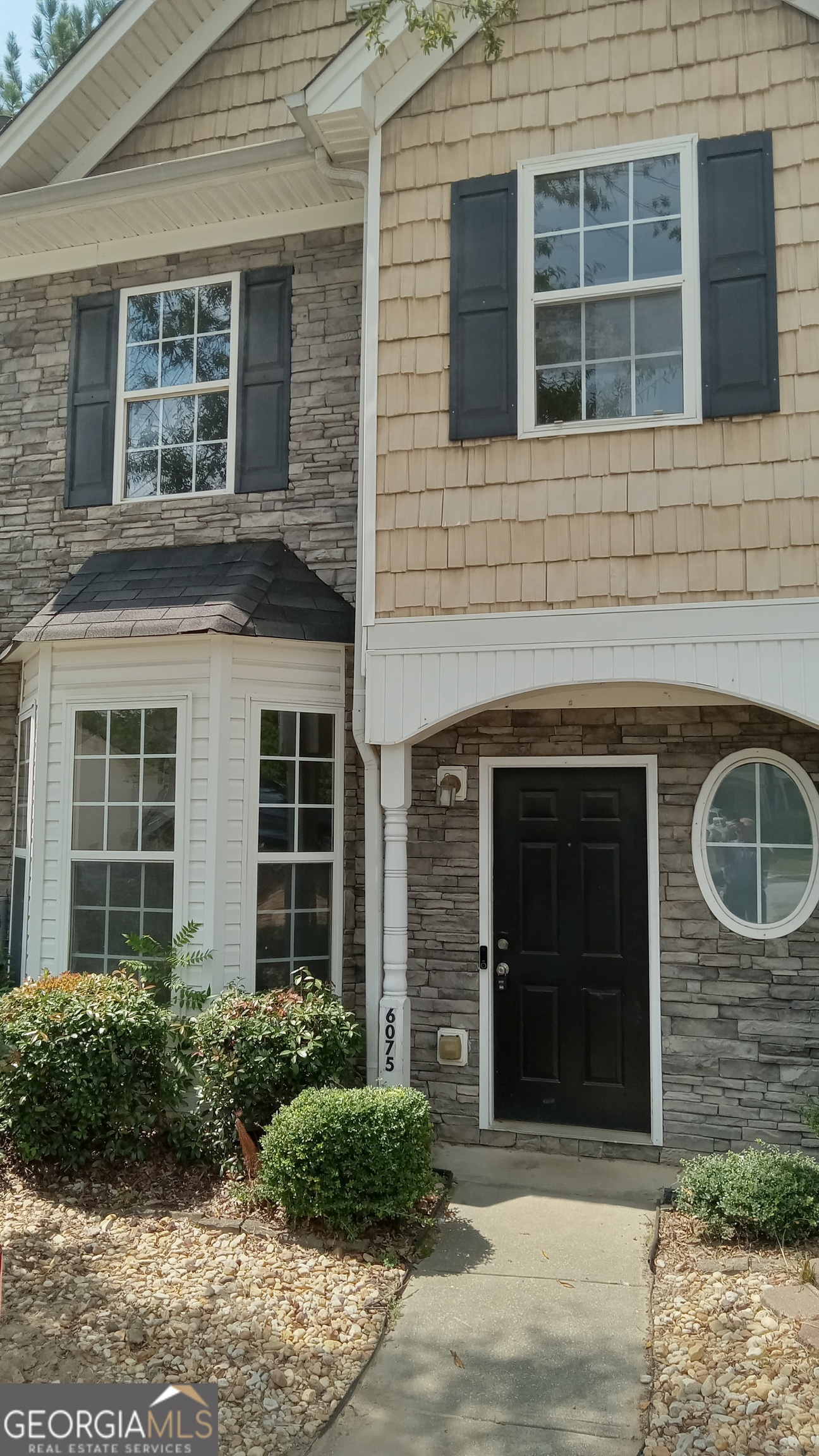3 Bed 2.5 Bath Townhome in complex near Airport off of SR314. Two story unit with Great Room, Kitchen with Dining Room and Half Bath on the first floor. Master Bedroom with Bath on one end of the top floor. Full Bath in center of the second floor. Two Bedrooms facing the rear of the building. Private area behind the building with small utility closet and concrete porch for grilling out. Application available online at neighborGoodhomes.com